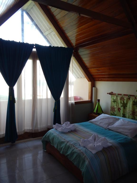 Hospedaje Casa Soleil Puerto Villamil Extérieur photo